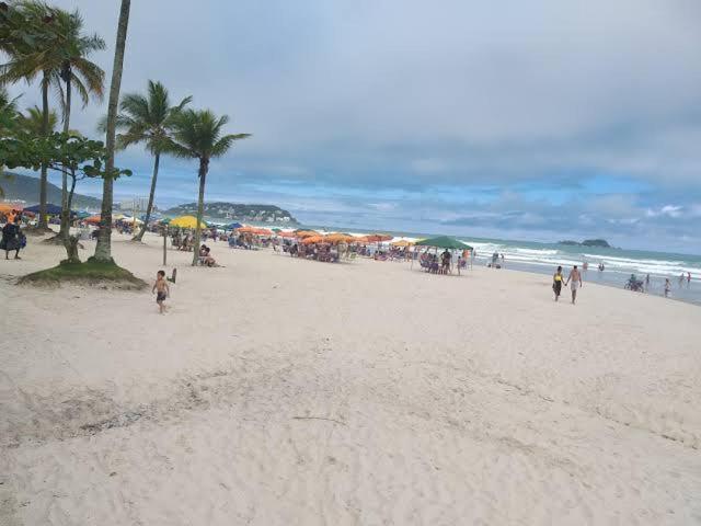 Apto Aconchegante Pe Na Areia กัวรูจา ภายนอก รูปภาพ